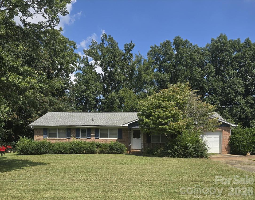 1603 Caromar Pl., Concord, NC 28027