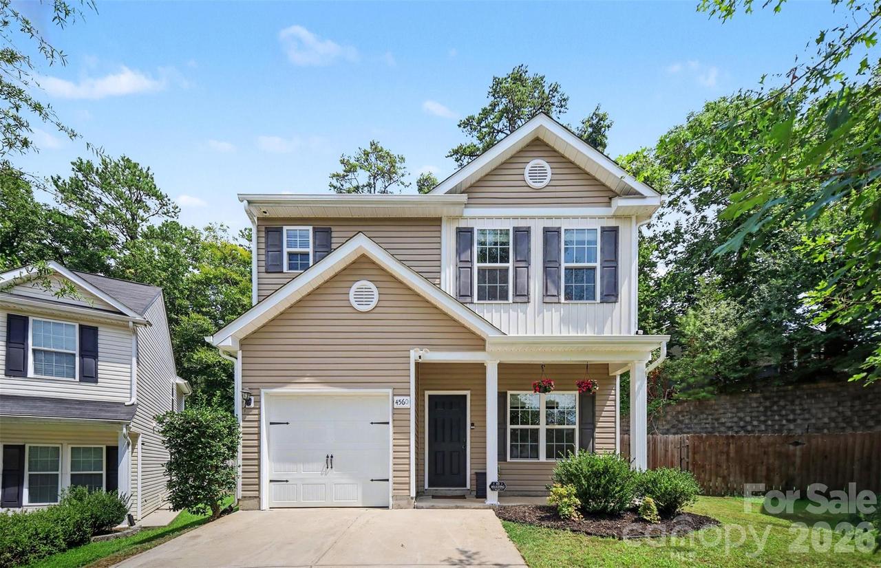4560 Merryvale Forest Dr., Charlotte, NC 28214