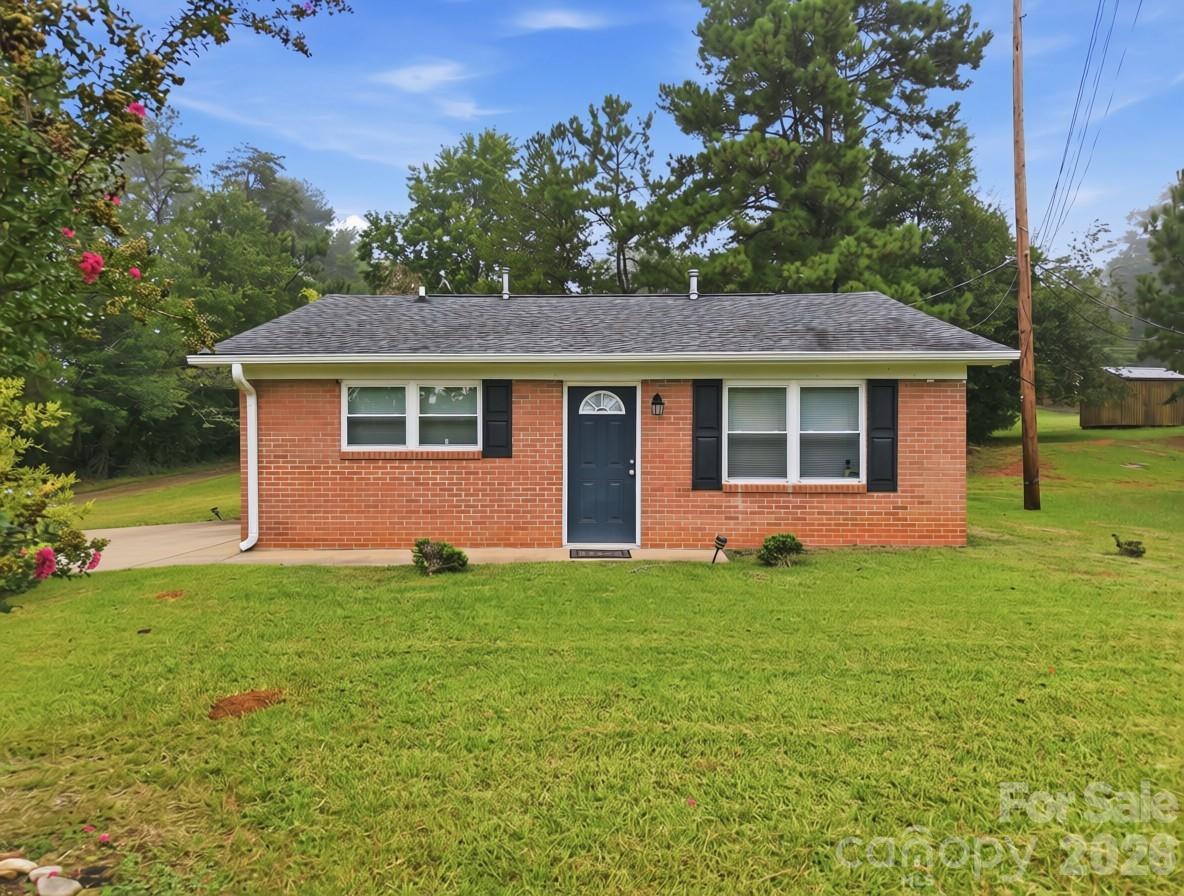 209 Roberson Rd., Forest City, NC 28043