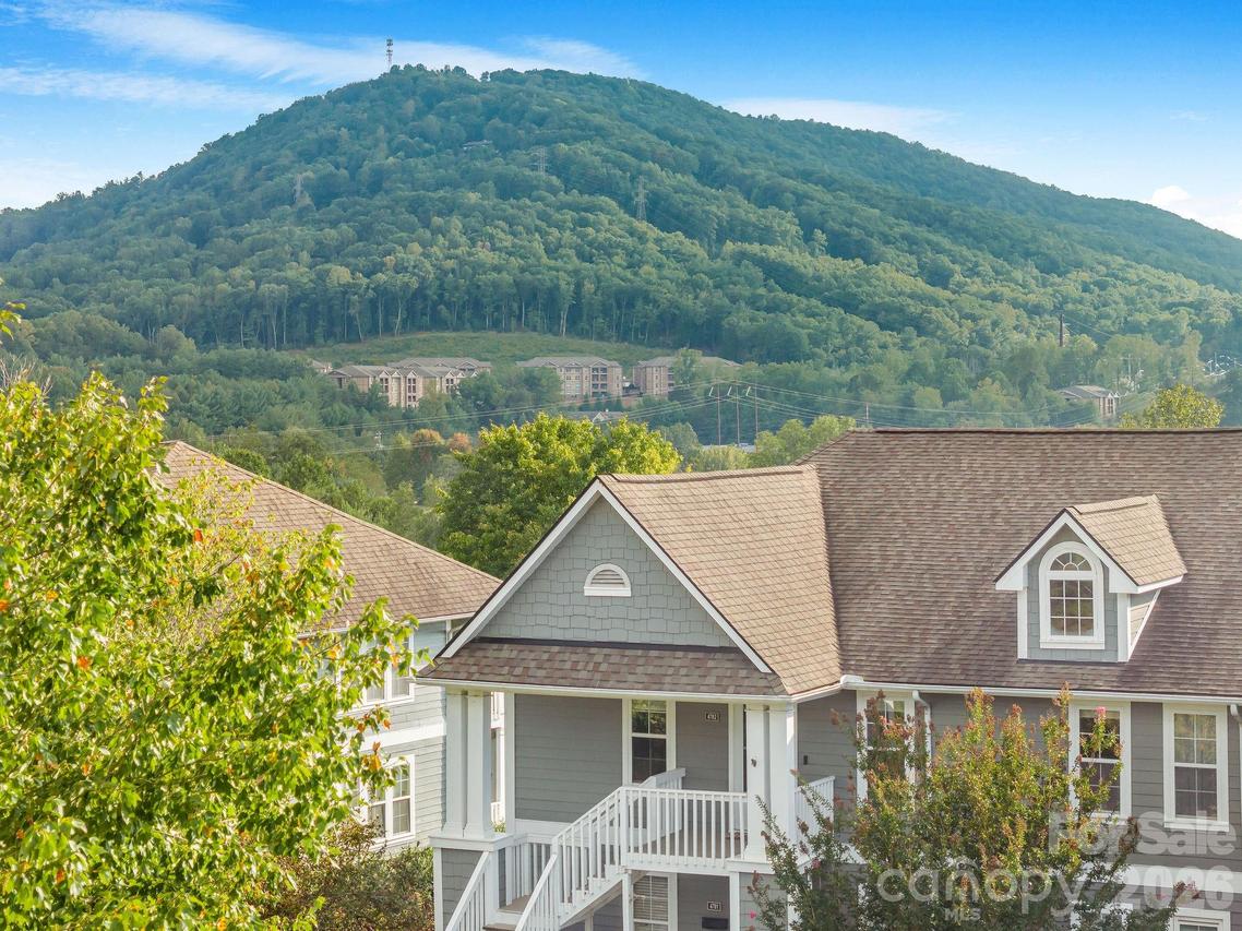 4702 Breakers Ln., Asheville, NC 28806