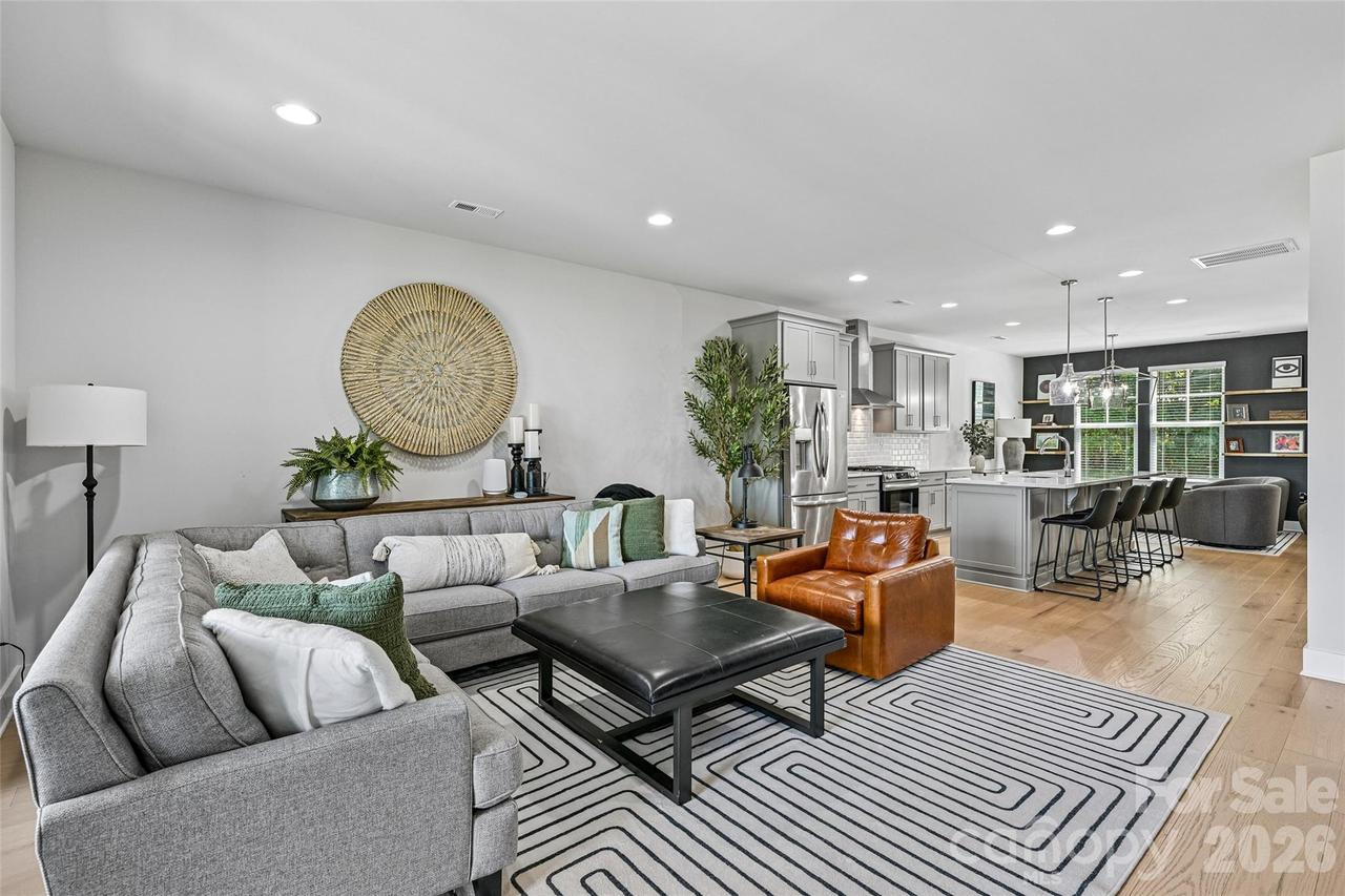 739 Beaty St., Davidson, NC 28036