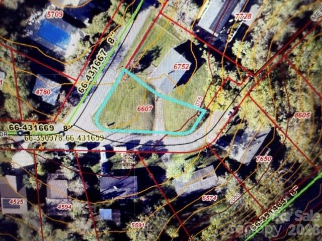 2 Merion Ct., Asheville, NC 28806