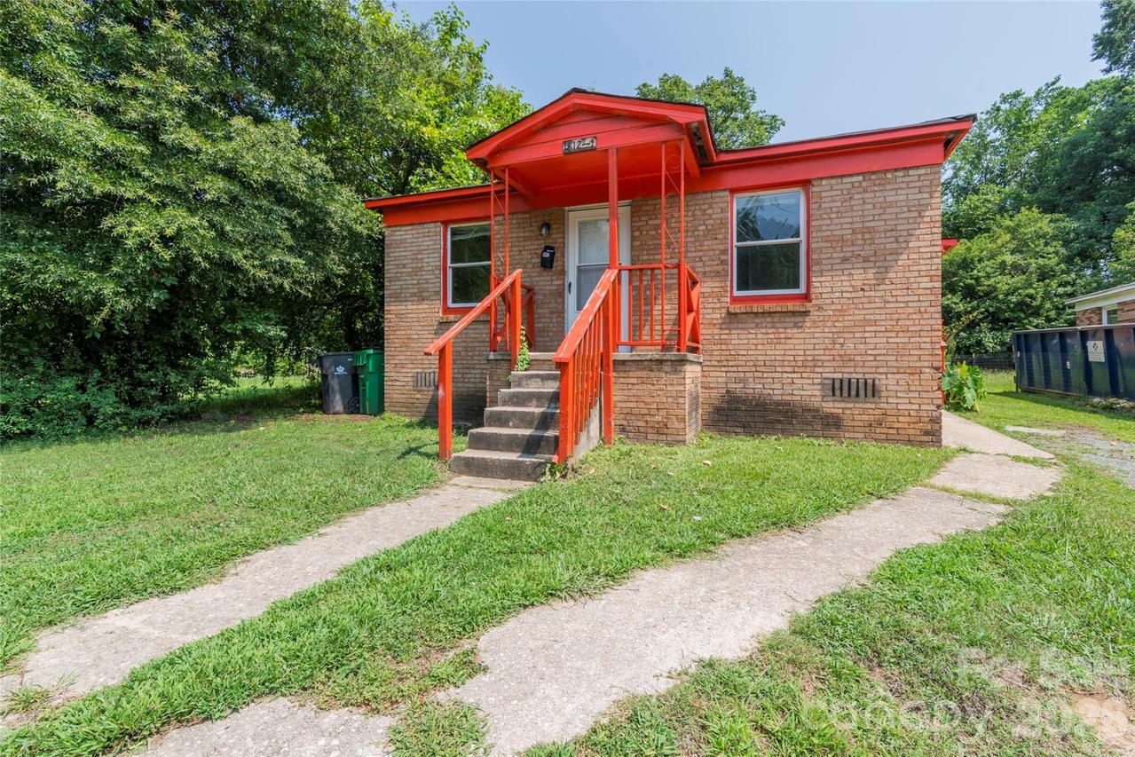 1812 Catherine Simmons Ave. #1 & 2, Charlotte, NC 28216