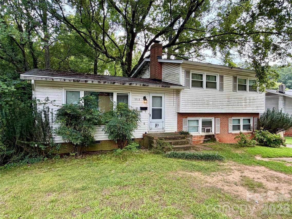 3512 Winterfield Pl., Charlotte, NC 28205