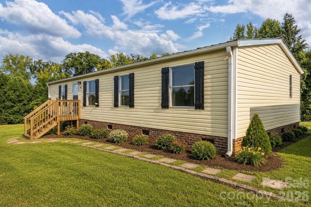 387 Haden Grove Church Rd., Linwood, NC 27299