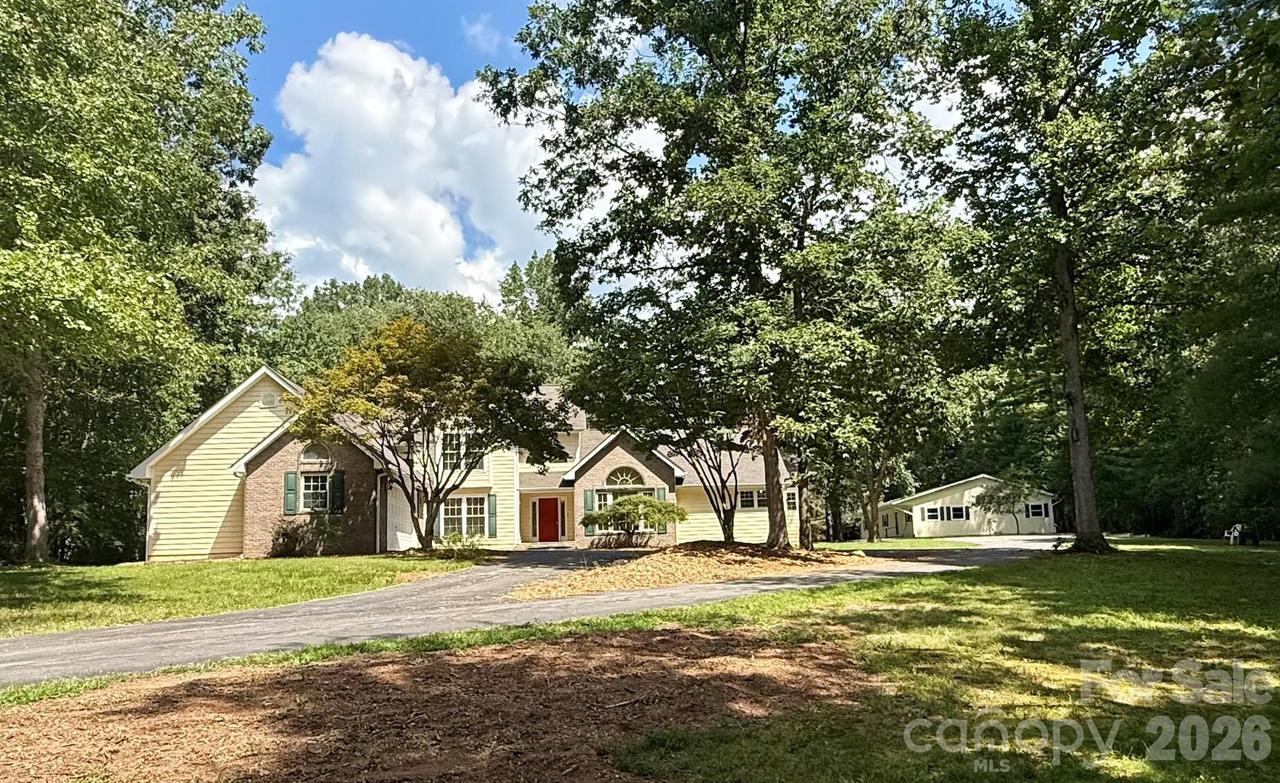 30 & 32 Gravely Branch Rd., Fletcher, NC 28732