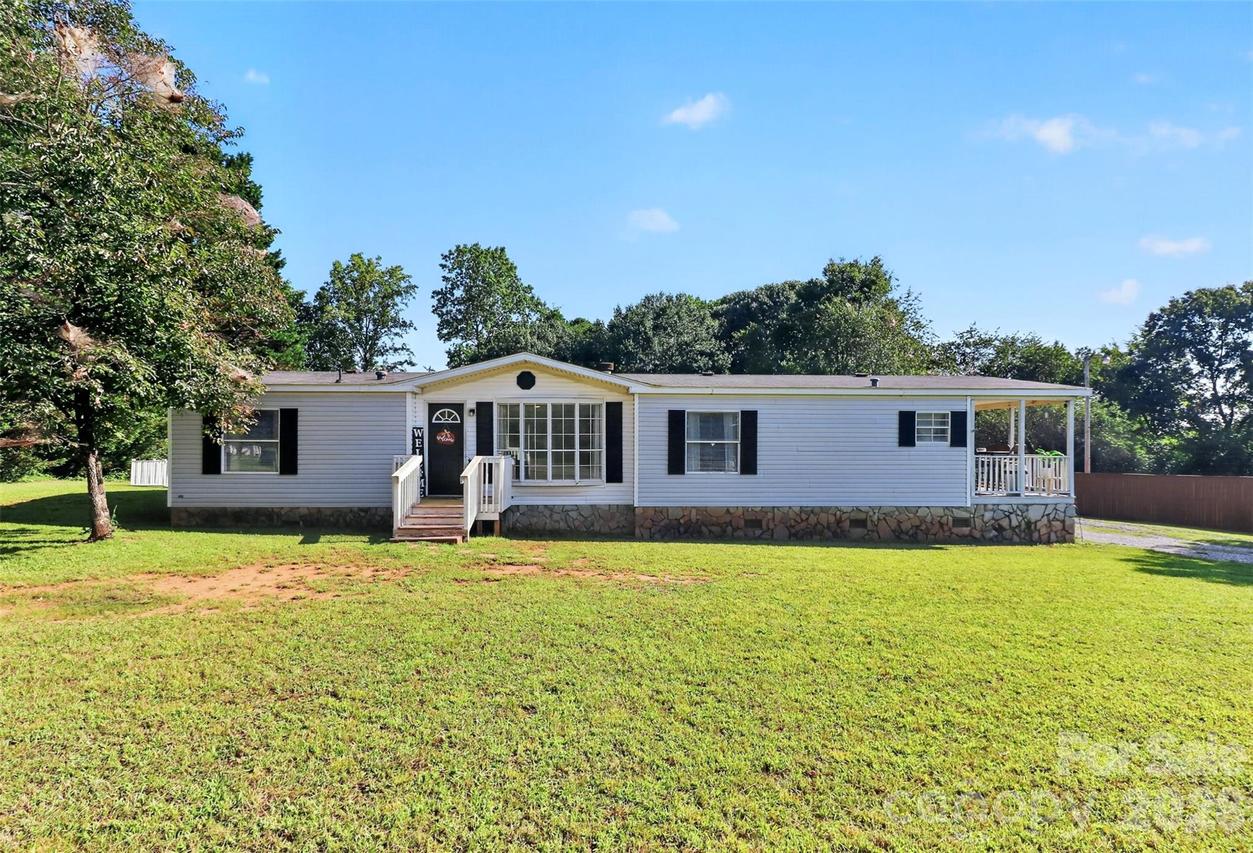 1778 N Ingleside Farm Rd., Iron Station, NC 28080