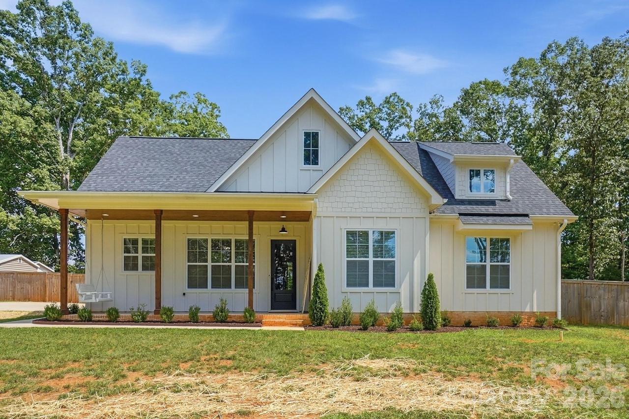 369 Sunderland Rd., Belmont, NC 28012