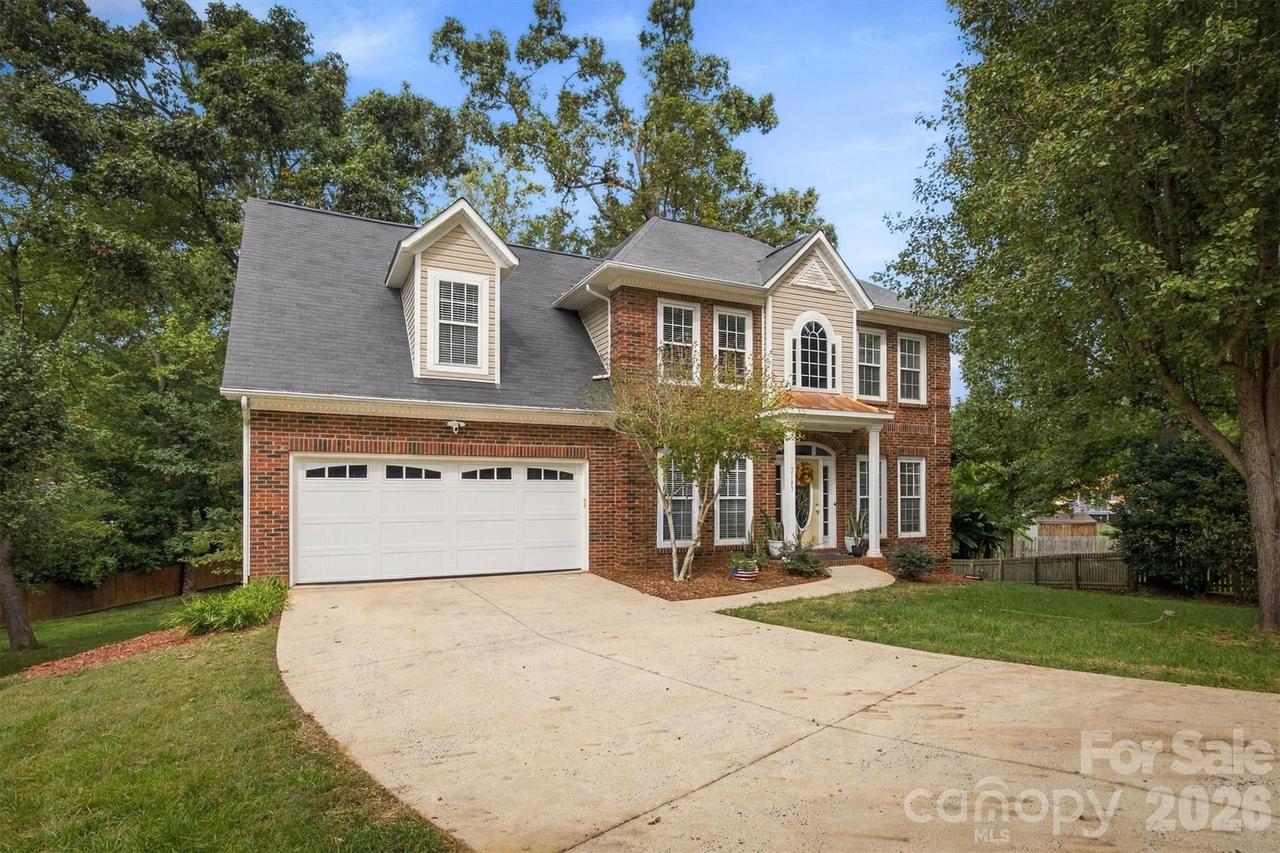 2183 13th Street Ct., Hickory, NC 28601