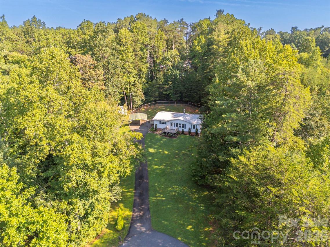3011 Mill Race Ct., Morganton, NC 28655