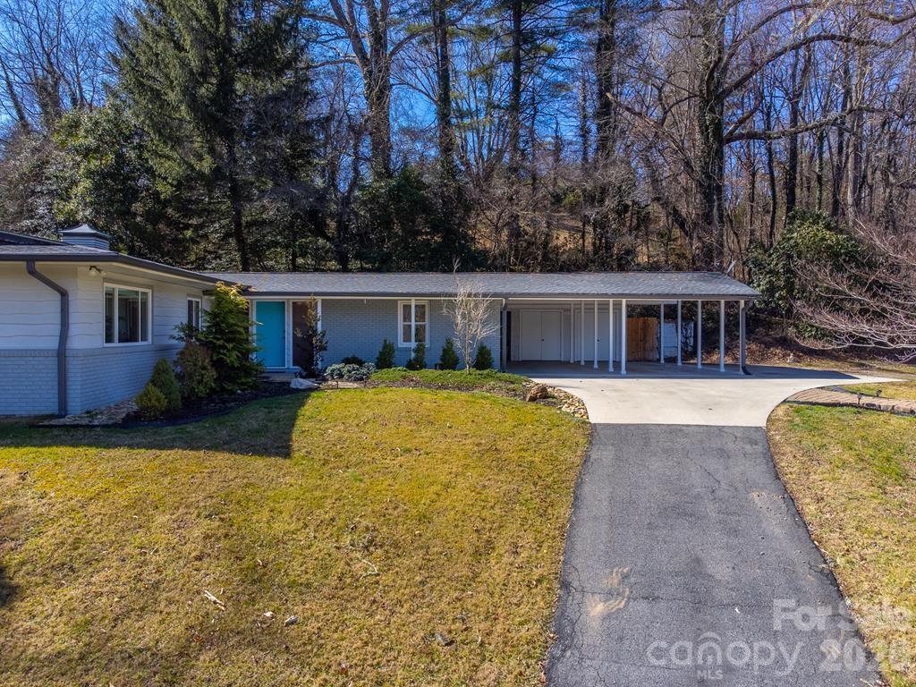 240 North Country Club Dr., Cullowhee, NC 28723