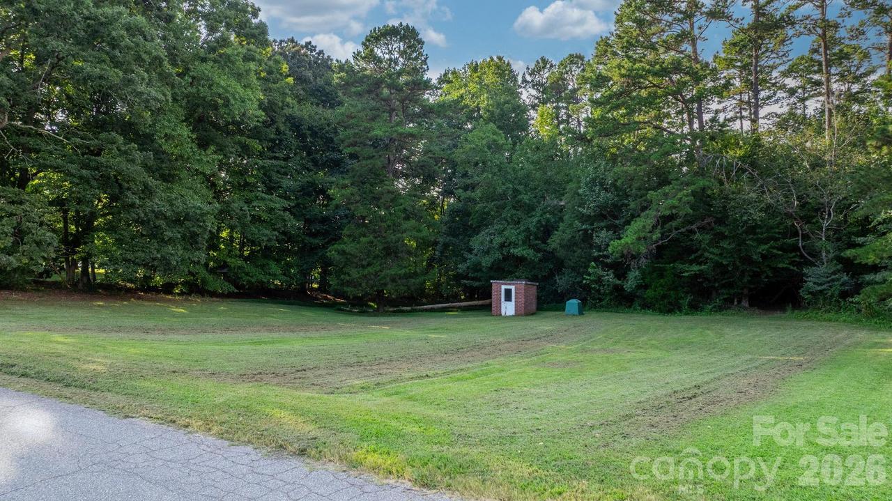 3rd Ave., Catawba, NC 28609