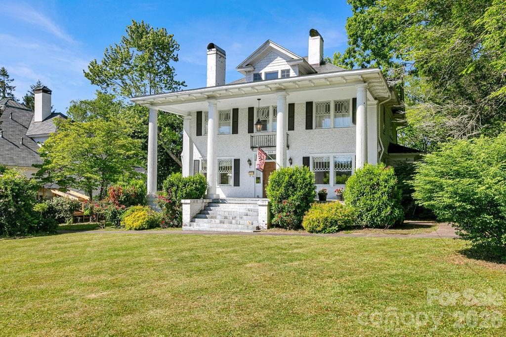 208 Probart St., Brevard, NC 28712