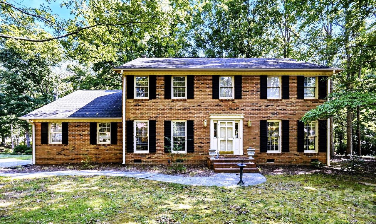 2504 Knights Ct., Monroe, NC 28110