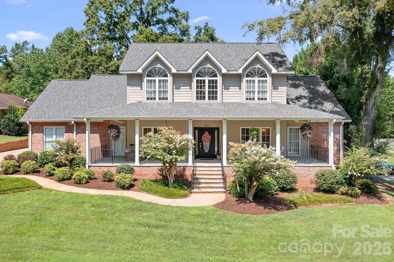 684 Millswood Dr., Mooresville, NC 28115