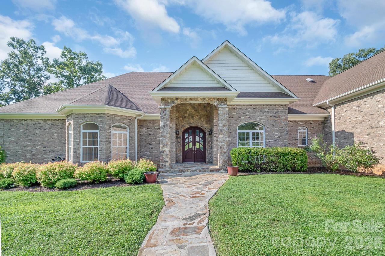 4023 Prosperity Way, Stanley, NC 28164