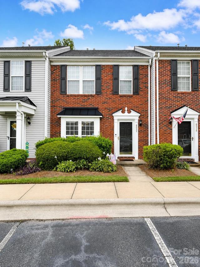 6032 Sapwood Ct., Matthews, NC 28104