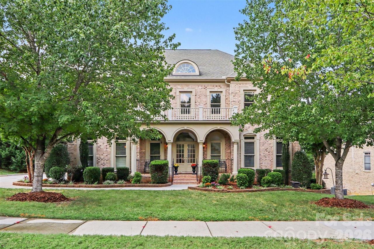 11009 Emerald Wood Dr., Huntersville, NC 28078