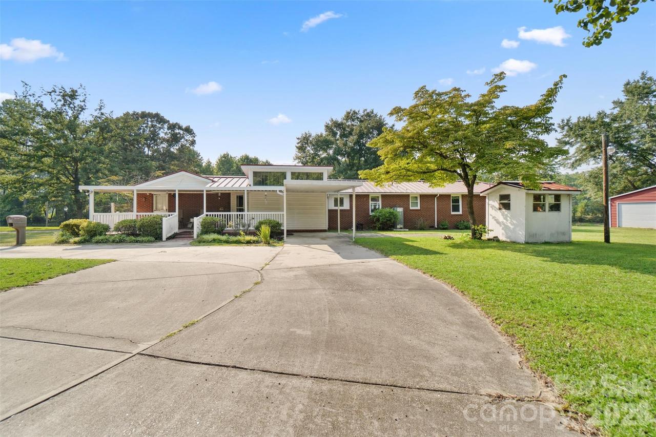 7155 Hwy 74 Hwy., Lilesville, NC 28091