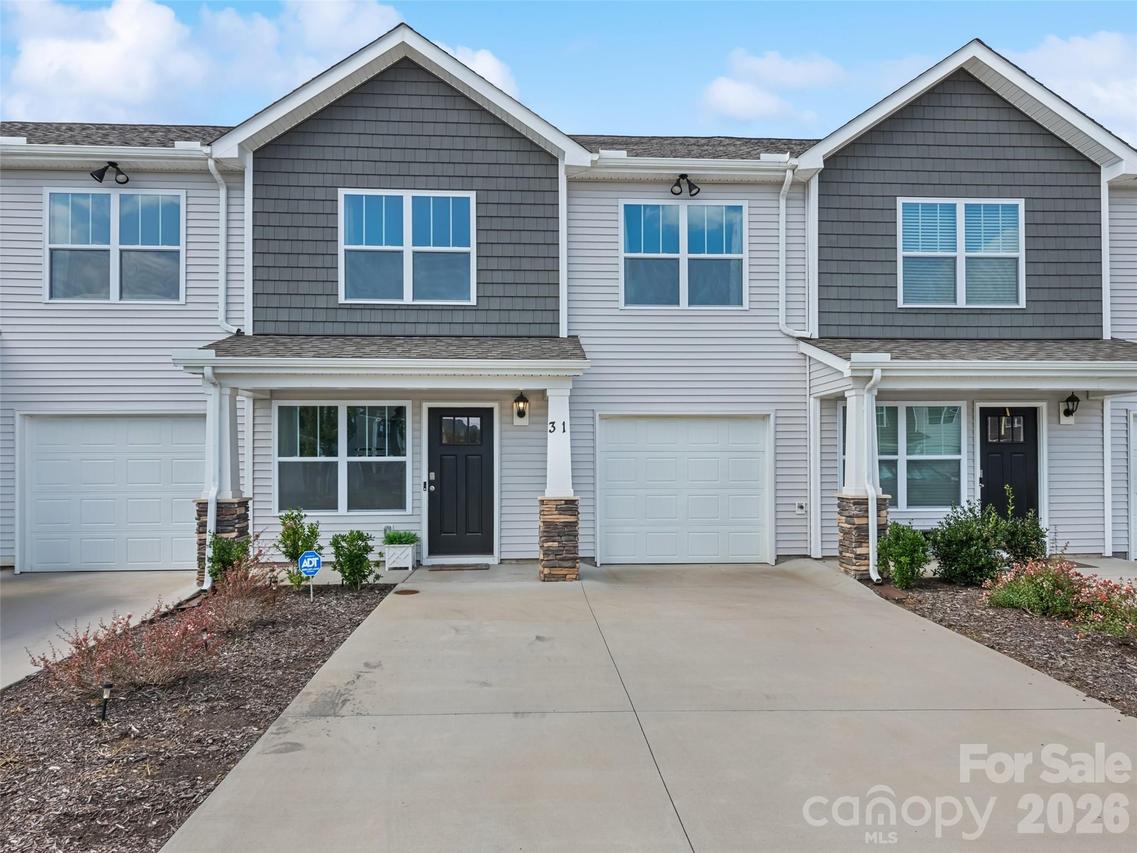 31 Clear Creek Ln., Waynesville, NC 28785