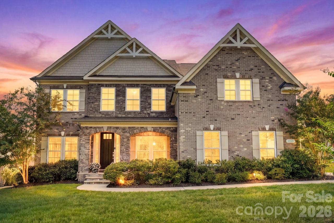 2028 Perry Pond Dr., Waxhaw, NC 28173