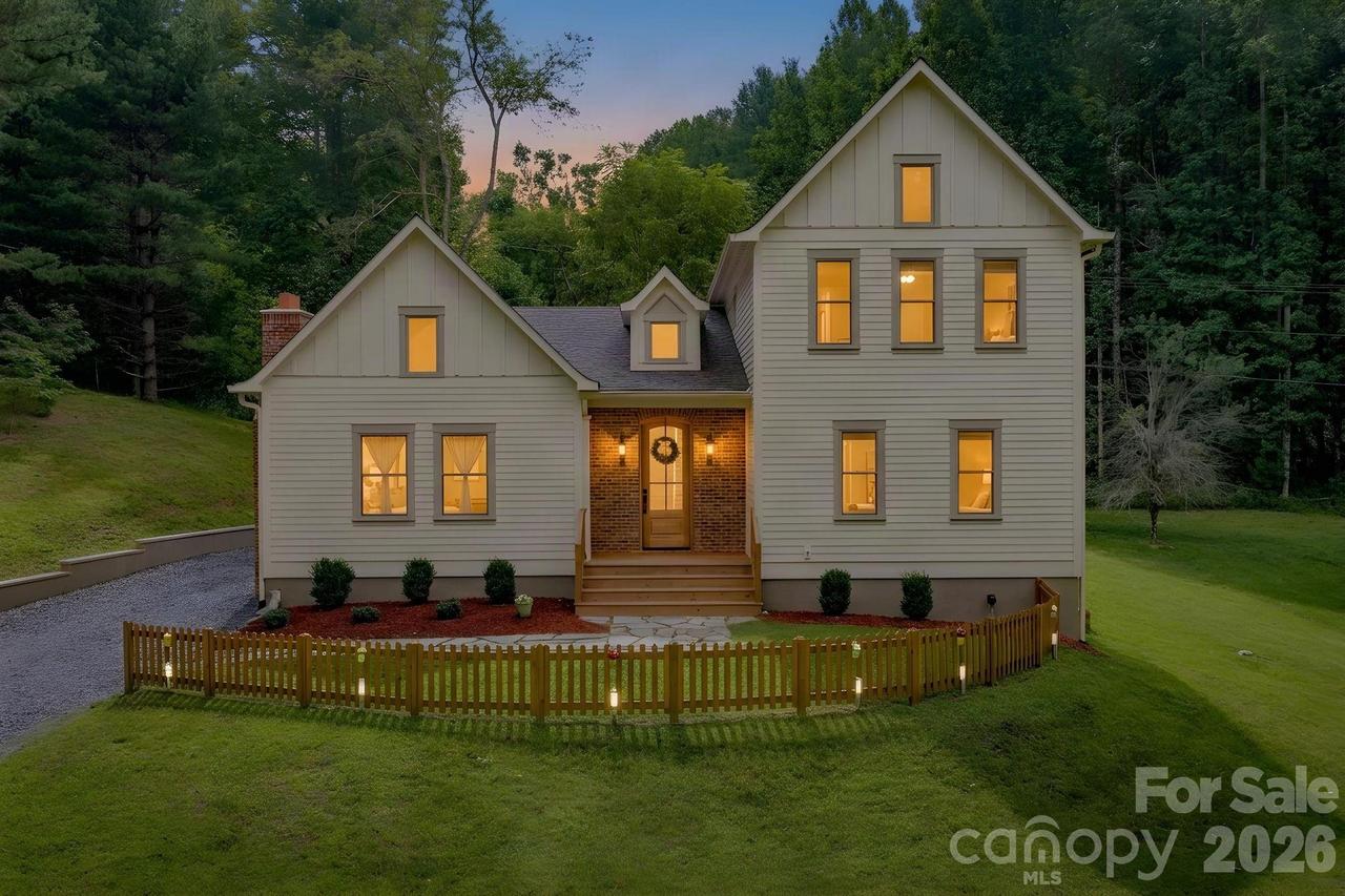 163 Walnut Dr., Jefferson, NC 28640