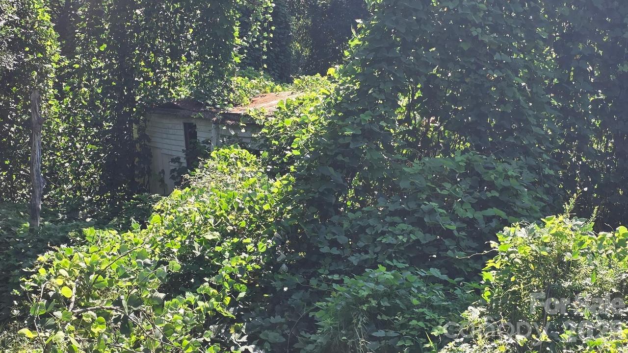 108 Campground Rd., Dallas, NC 28034