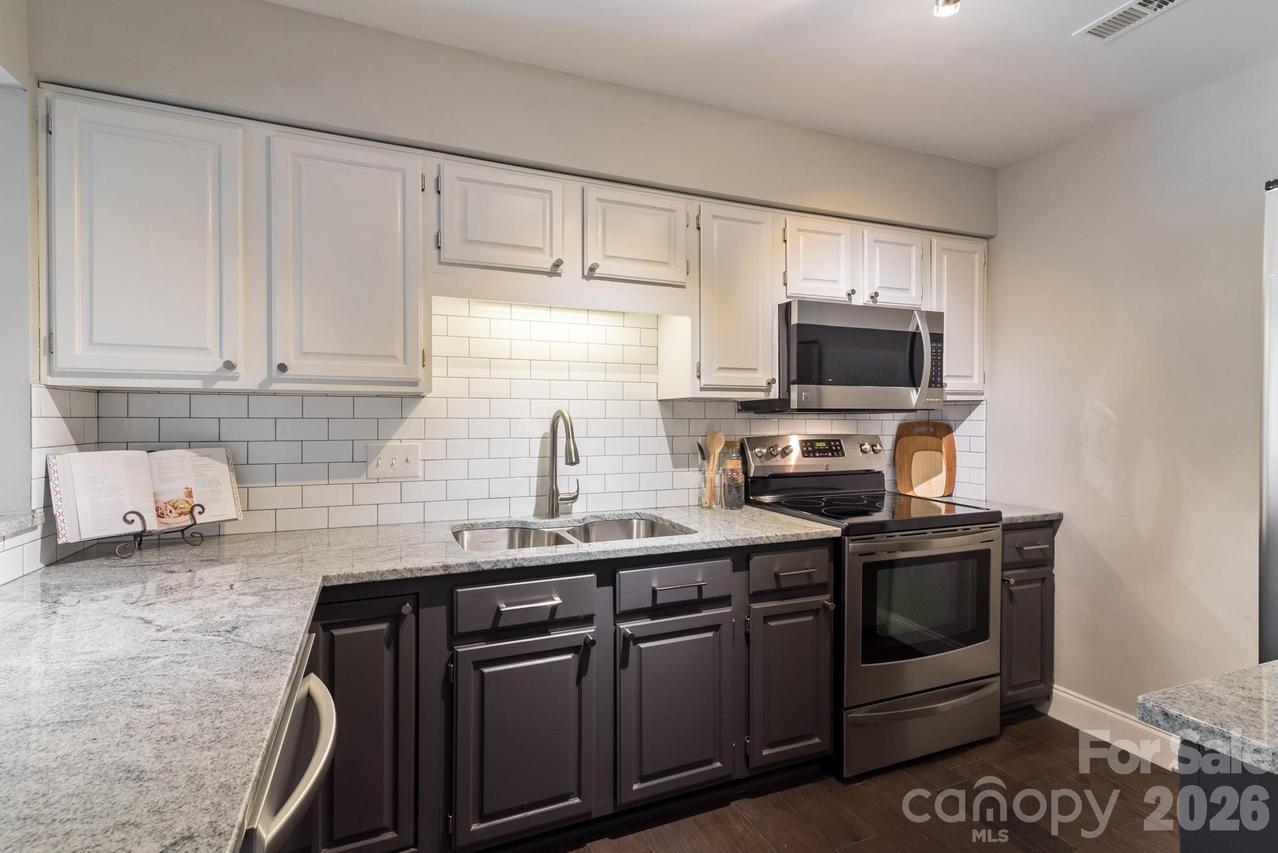 5001 Sharon Rd. #C, Charlotte, NC 28210