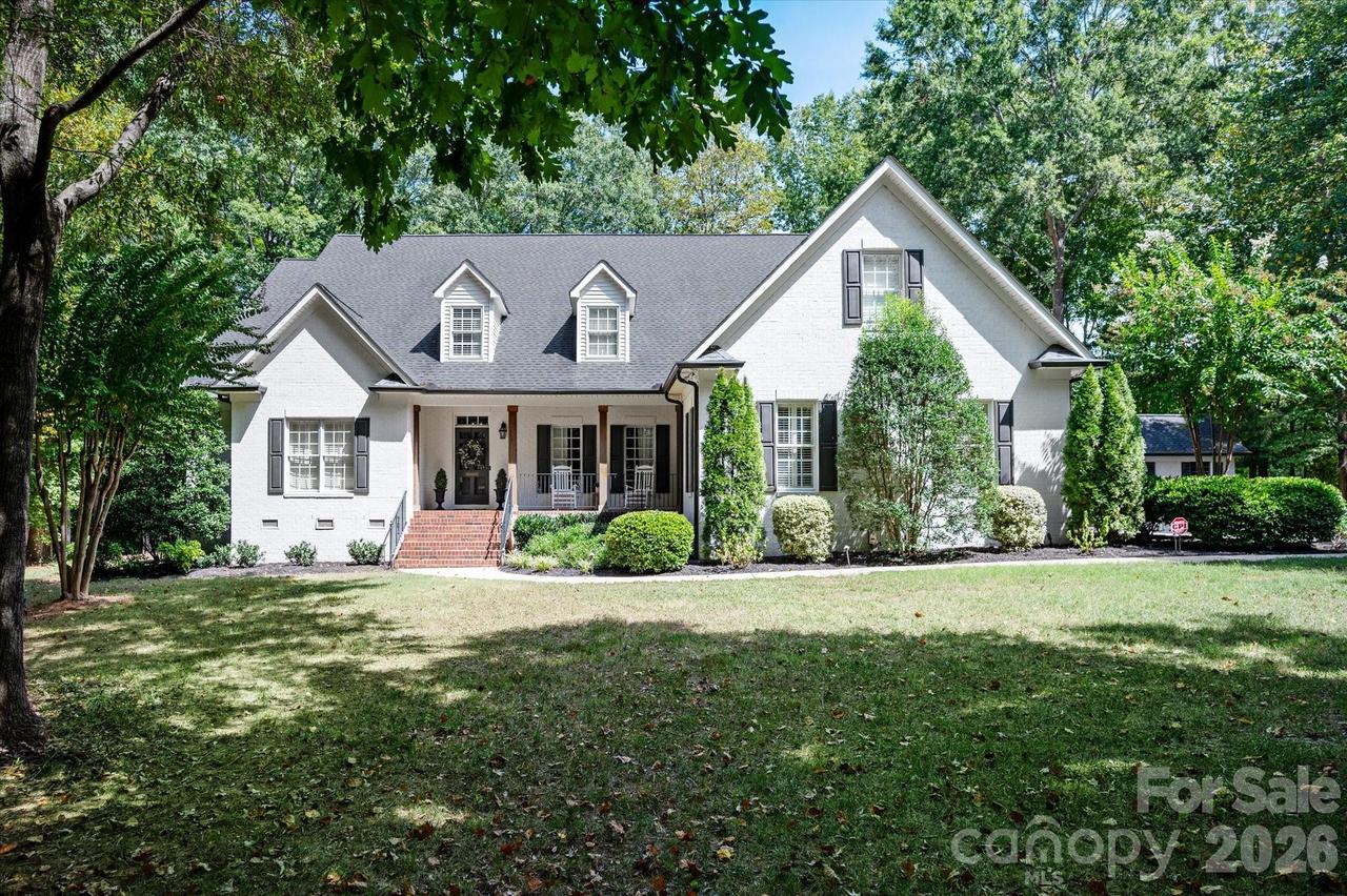 611 Pacer Ln., Waxhaw, NC 28173