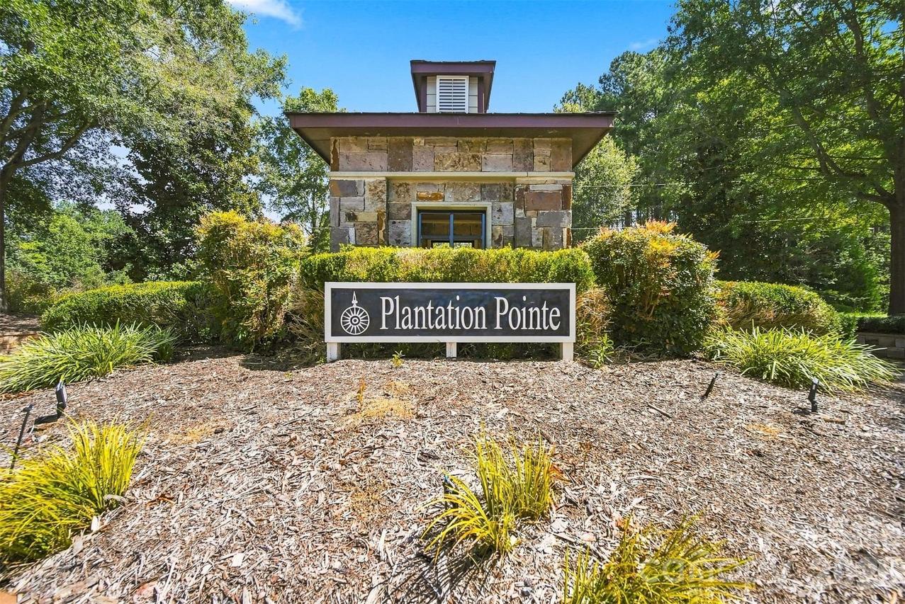 6048 Plantation Pointe Dr., Granite Falls, NC 28630