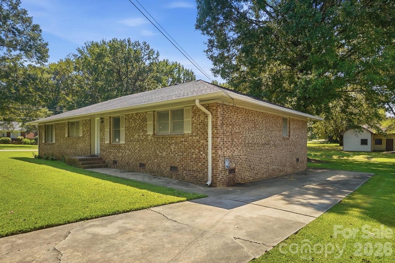 8051 S Way Rd., Charlotte, NC 28215