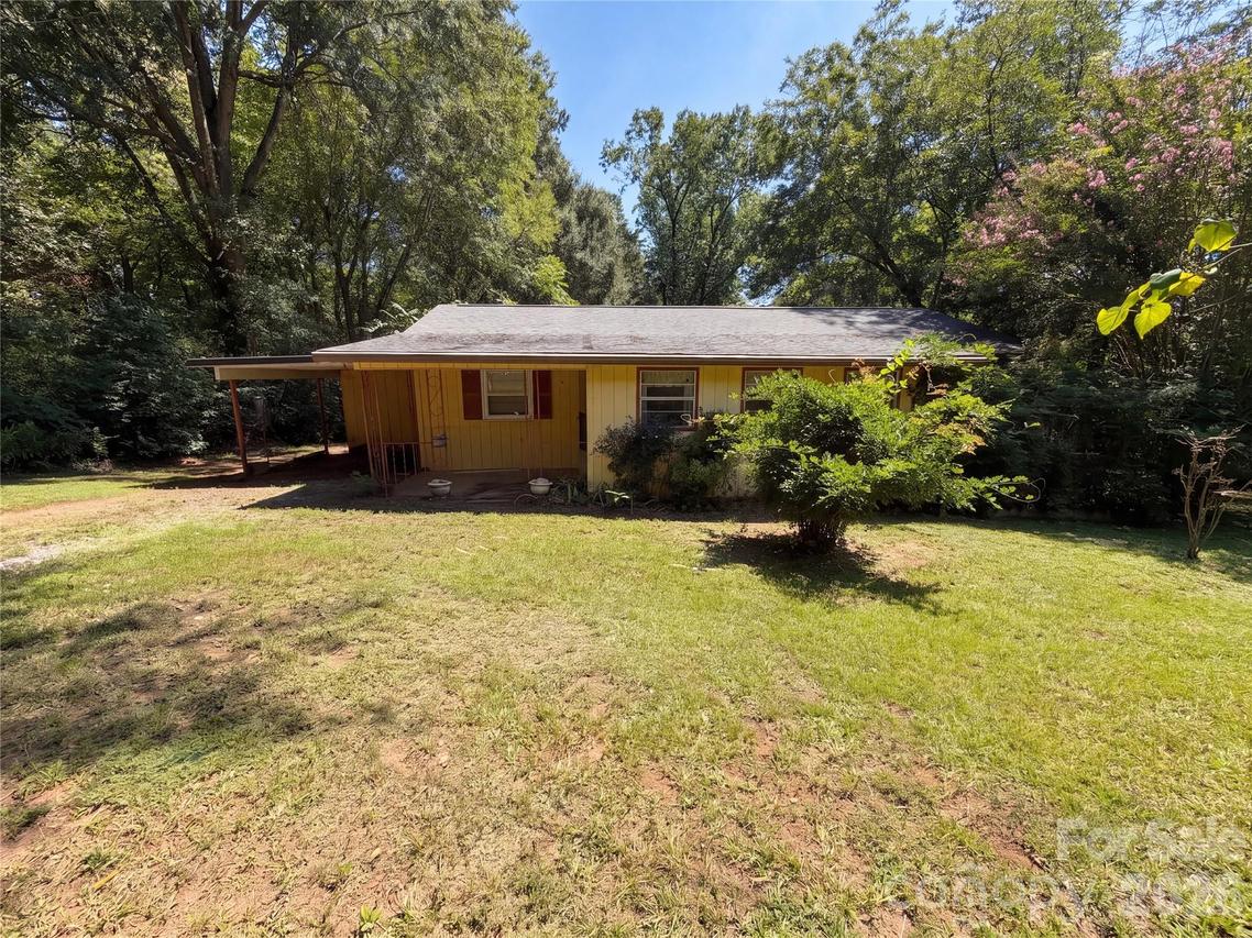 4736 Crowders Crest Dr., Gastonia, NC 28052