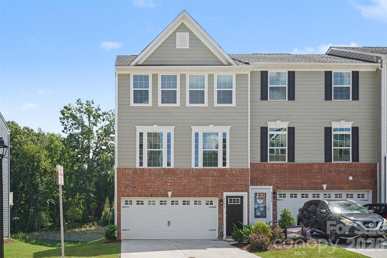 2139 Autumn Cyprus Ave., Gastonia, NC 28054