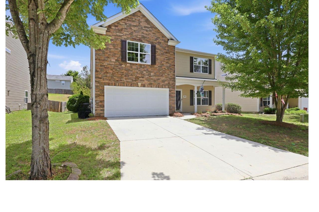 282 Water Lily Cir., Winston Salem, NC 27107