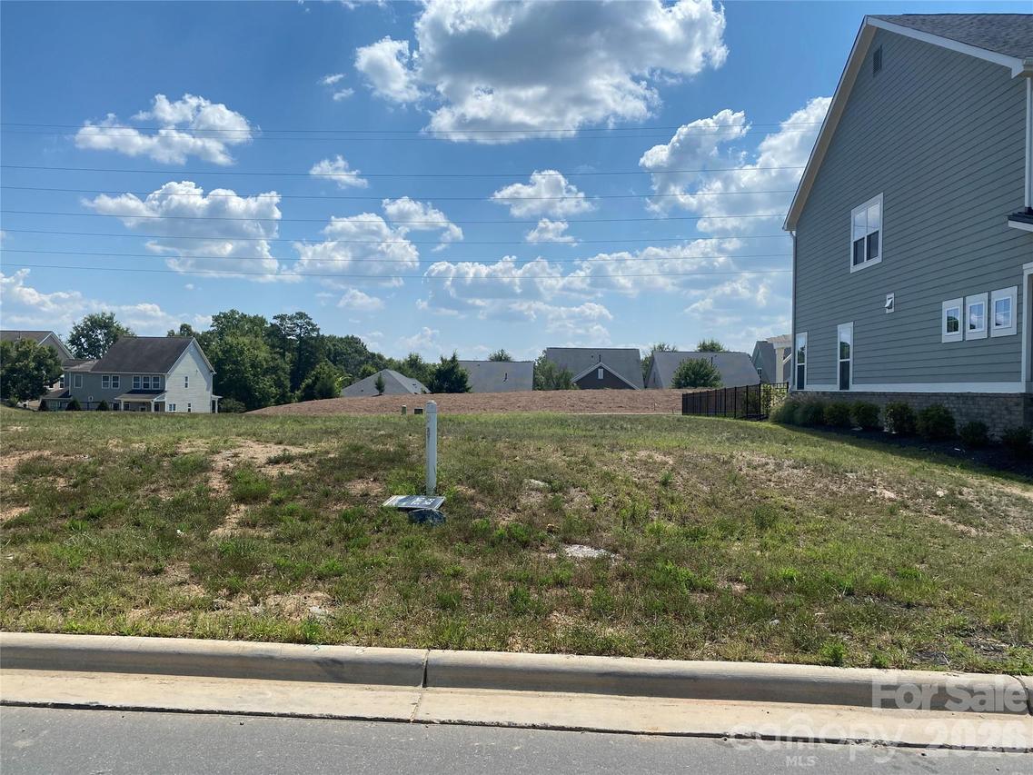 19052 Newburg Hill Rd., Davidson, NC 28036