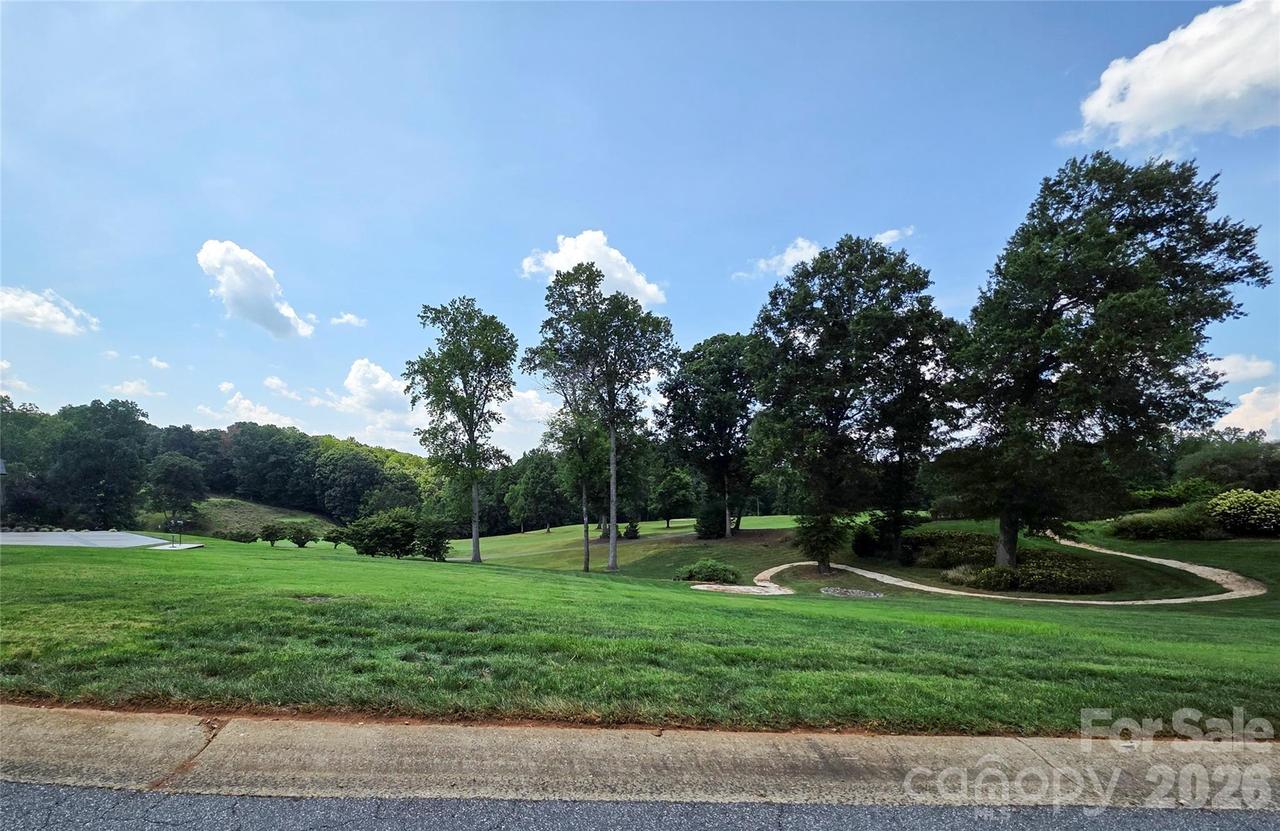 3609 Links Dr., Conover, NC 28613