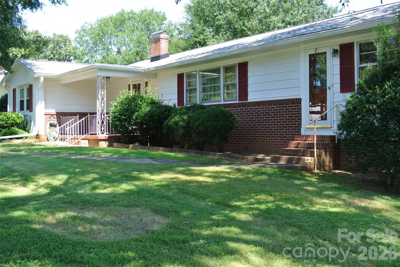 268 Tanner St., Rutherfordton, NC 28139