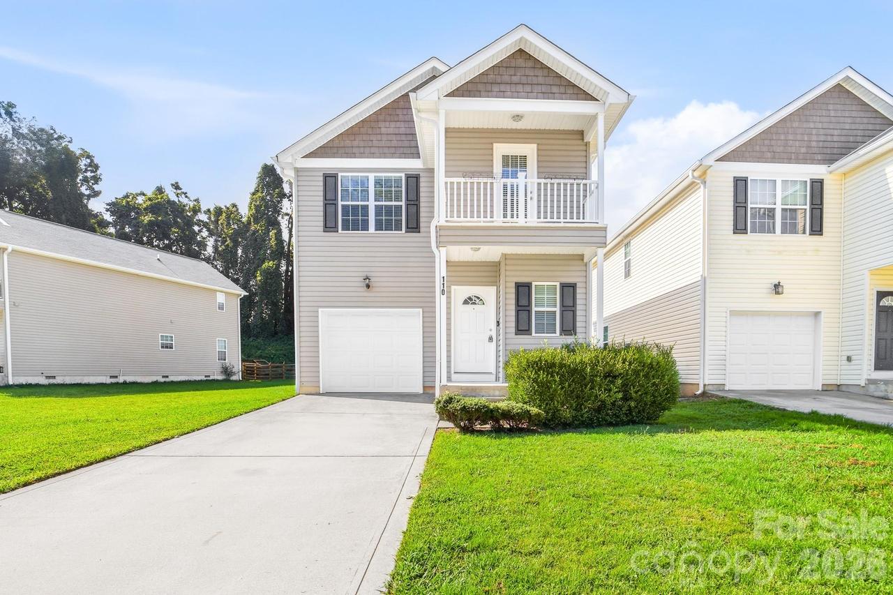 110 Lookout Point Pl., Mooresville, NC 28115