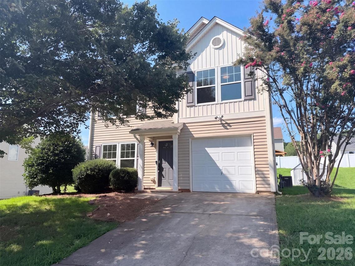 164 Altondale Dr., Statesville, NC 28625