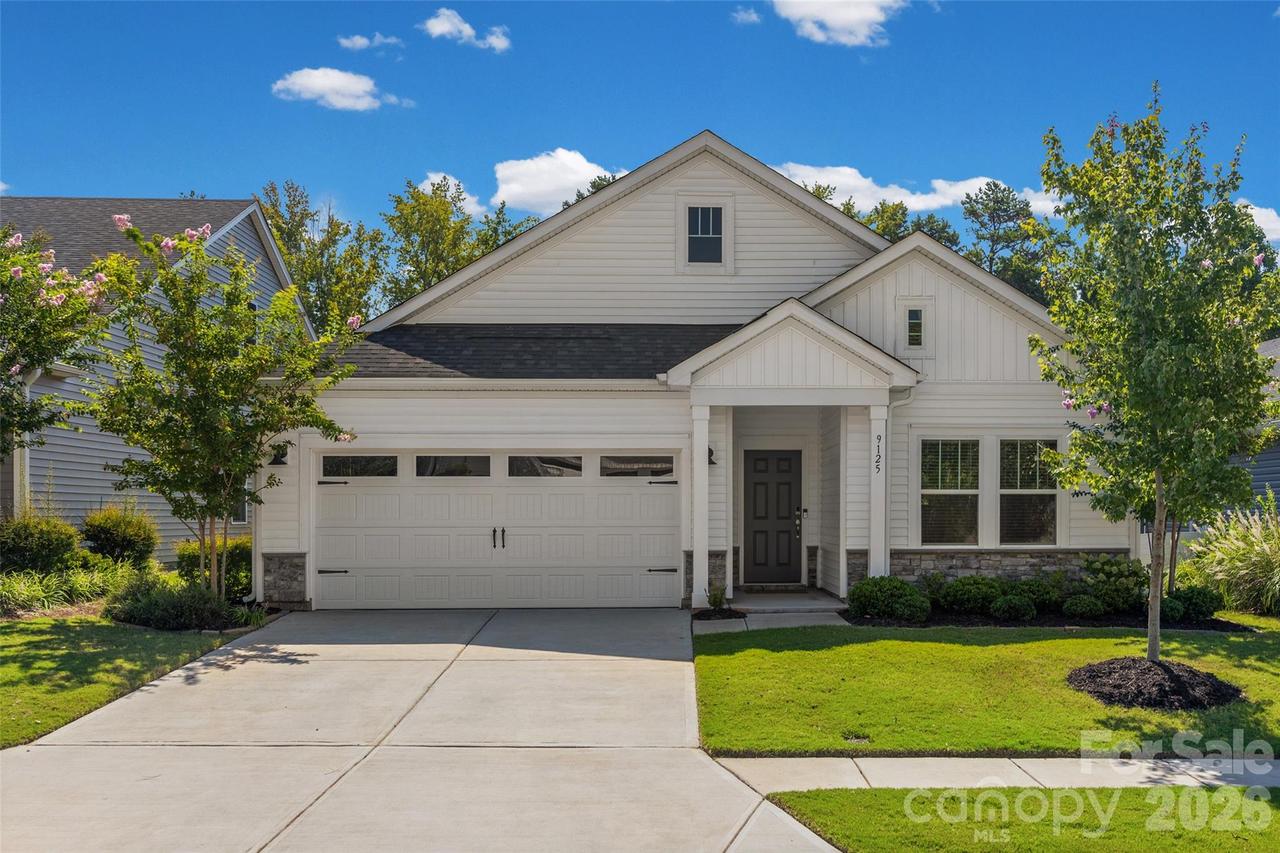9125 Myrna Dr., Gastonia, NC 28056