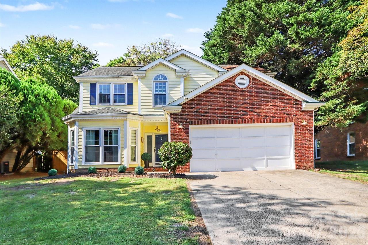 3907 Yorkford Dr., Charlotte, NC 28269