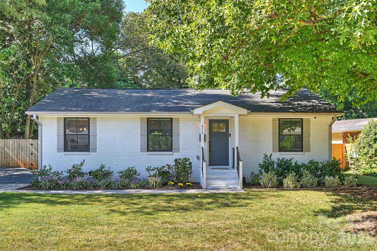 614 Cooper Dr., Charlotte, NC 28210