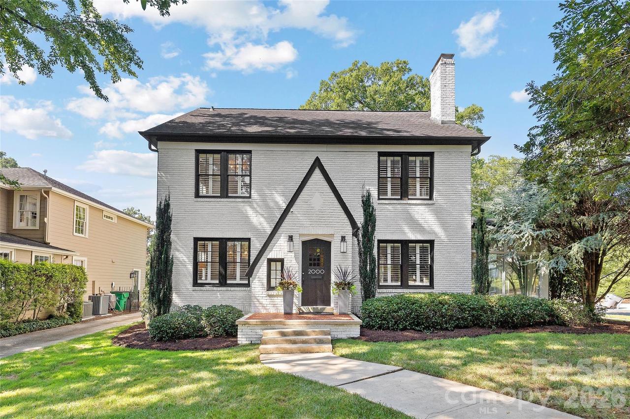 2000 Beverly Dr., Charlotte, NC 28207