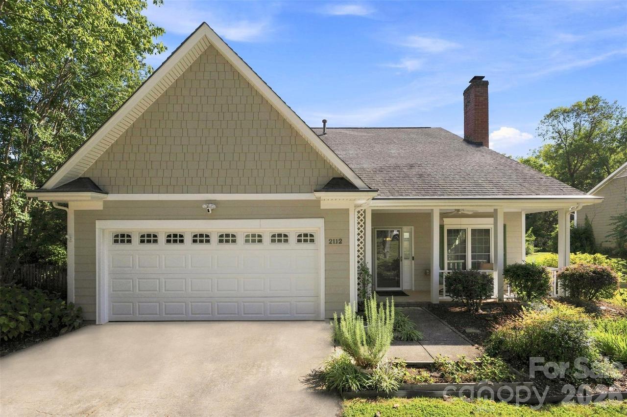2112 Long Ridge Ln., Charlotte, NC 28214