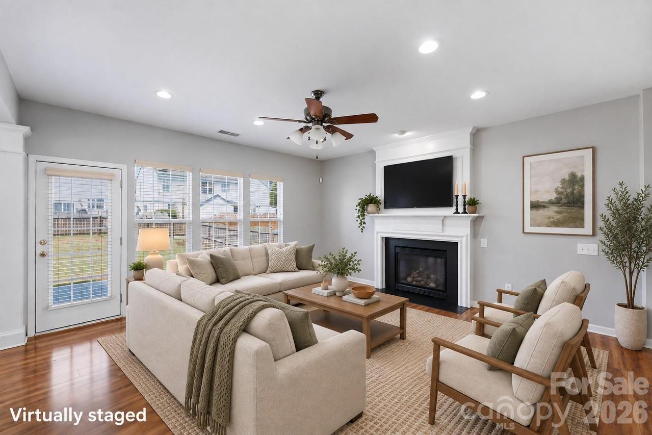11239 Cypress View Dr., Charlotte, NC 28262