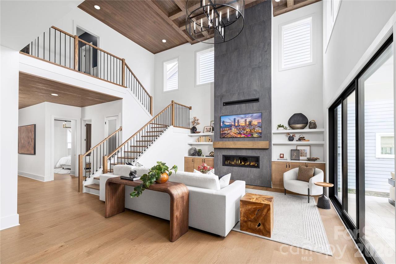 4110 Pinekirk Dr., Charlotte, NC 28269