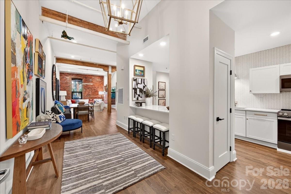 310 Arlington Ave. #221, Charlotte, NC 28203