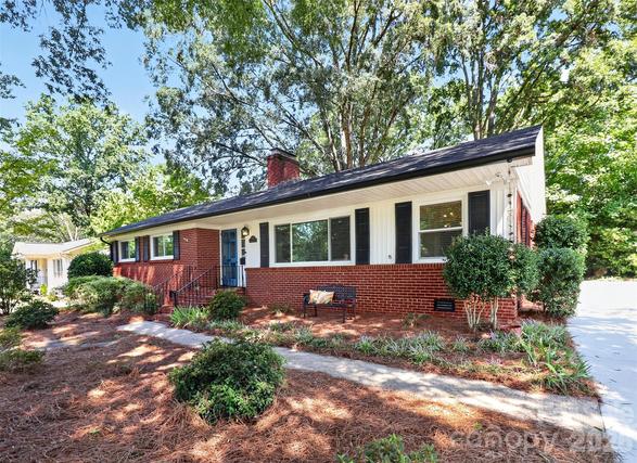 New Homes For Sale This Week That Attend Montclaire Elementary: September 4th to September 10th