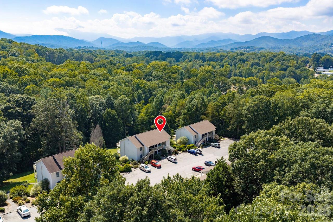 15 Krista Cir. #B, Candler, NC 28715