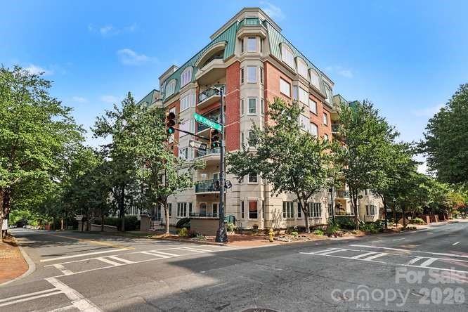 401 N Church St. #607, Charlotte, NC 28202